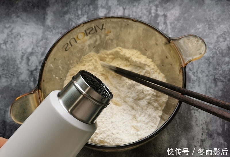 做法|手把手教你鸡蛋灌饼的做法,松软分层,个个鼓大泡,跟着学零失败