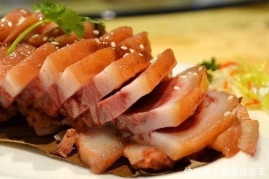 下饭|这样做的猪头肉,肥而不腻,又香又下饭