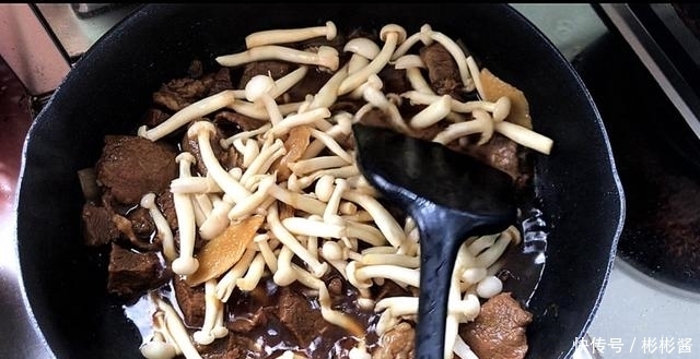 氨基酸|入秋后,吃鸡鸭鱼肉不如吃它,45元一斤有点贵,健脑强筋骨!