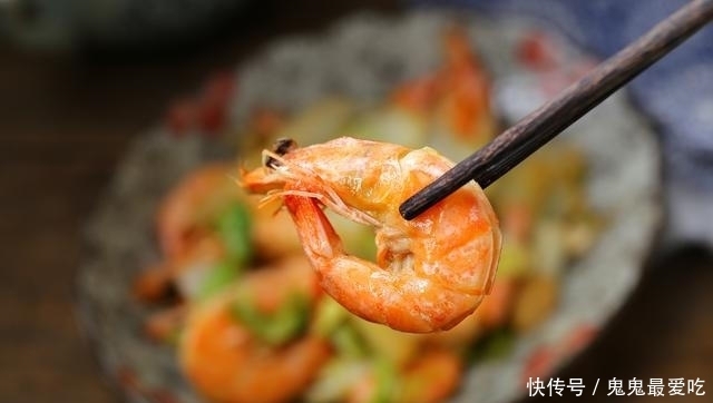 清香|吃百菜不如吃白菜,加大虾一起炒,清香中透着鲜美,营养高味道好