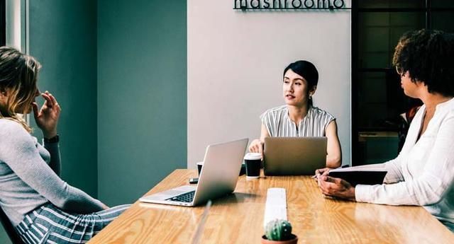 酒量|在酒桌上比的并不是酒量大,明白这三点的人,容易被领导喜欢