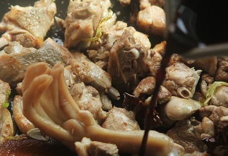 子姜焖鸭|15块钱一斤,搭配子姜焖煮鲜香更滋补,秋天我家隔三差五吃一次