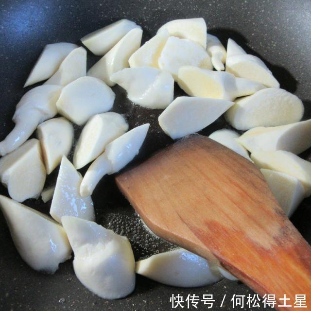 结烧|千张结烧茭白,味道清新,家常味道