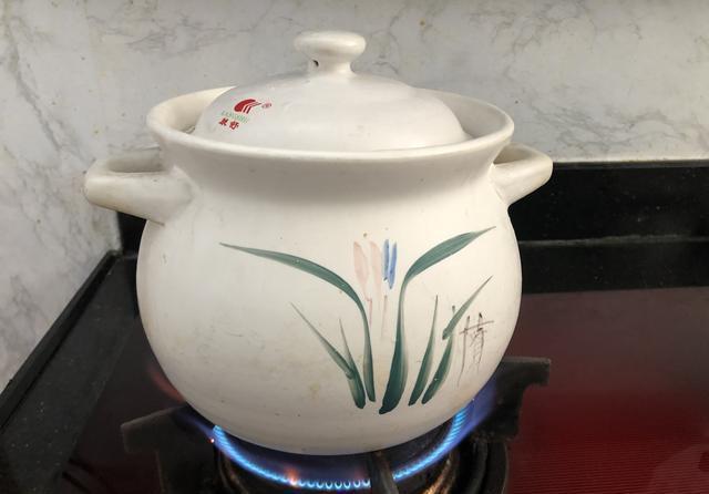 鲜美|末伏天,这汤多给家人喝,清热解暑又润燥,我家每周必喝,特鲜美