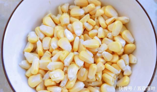 水果|打豆浆时，多加1样水果，1样粗粮，豆浆香味浓郁，入口甘甜丝滑