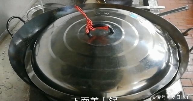 香菇|淮扬菜大厨改良员工餐将香菇烧鸡这么做,鲜香微辣,开胃下饭