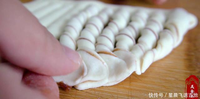 花卷|蒸花卷时,怎么才能白亮松软凉了不发硬,面点师解析告诉你答案