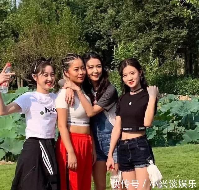  合体|《偶像练习生》和《创造101合体》参加节目，女团颜值被男团碾压