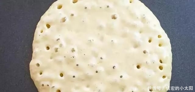 面粉|这才是煎饼果子最好吃的做法,煎饼香,果子酥,比外面卖的还好吃