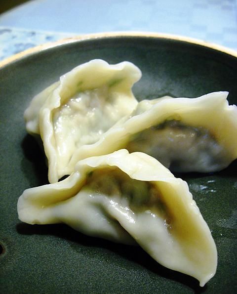 大错特错|包韭菜饺子,直接拌馅是大错特错,多加1步,韭菜翠绿,还不出水