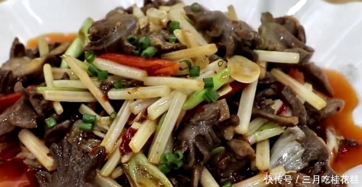 把鸡胗|如何做最好的鸡丁?食谱和实践告诉你,它的味道脆,嫩,开胃