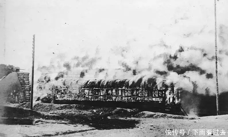 黄显声|918事变时，第一个开枪反击日寇，被写进了新中国国歌里