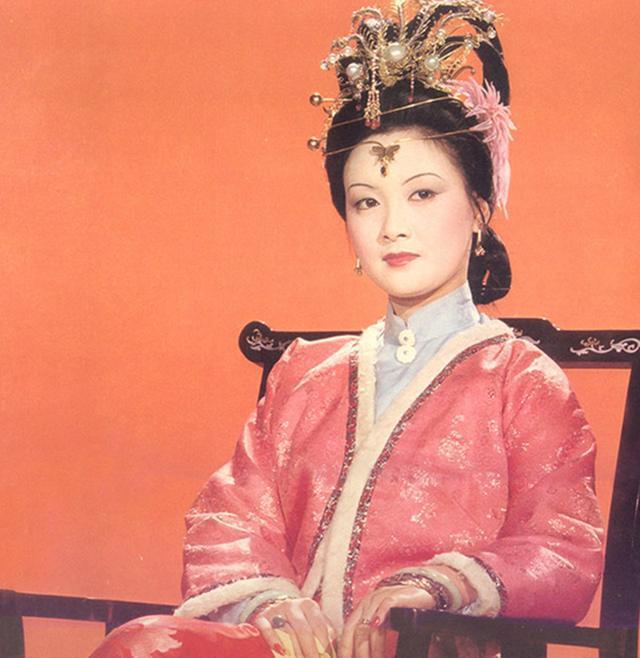 家庭|邓婕明知道和张国立结婚不能生孩子,为何还会选择张国立