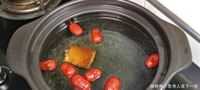 糯米粉|南瓜别做南瓜饼了,加一碗糯米粉,不煎也不炸,出锅连汤都不剩