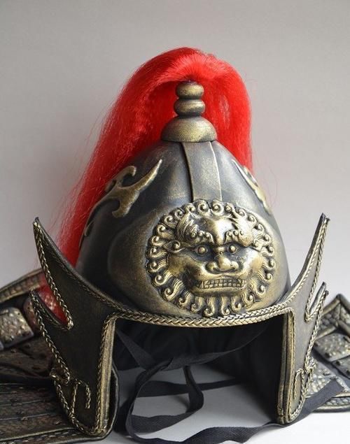 智慧|武将头盔为何都有枪尖，它都有什么作用，古人的智慧真是无穷的