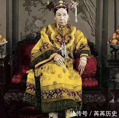 取代|曾国藩有50万兵马未造反,袁世凯仅有7万人马,为何敢取代清朝