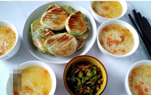 餐桌|自从婆婆接手了我家早餐,餐桌变了样,各种家常美食层出不穷,香