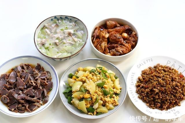 收到|婆婆做的晚餐,在朋友圈火了,荤素搭配吃得香,收到无数点赞