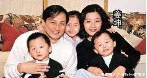 死敌|戏中为死敌,戏外却是亲兄弟,今汤镇宗家庭美满,他却两婚生5子