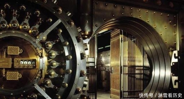  萨达姆|萨达姆究竟多聪明？生前留下400亿遗产，为什么美国只看不能动？