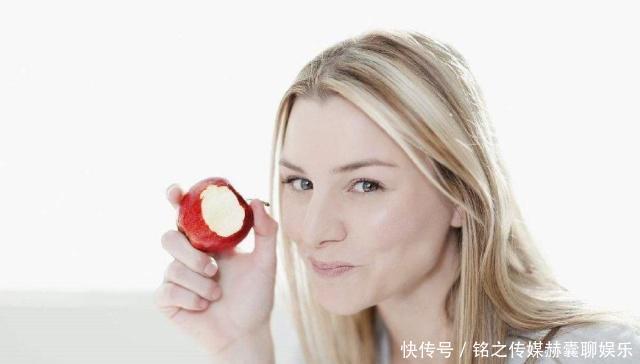 强大|每天坚持吃水果的好处，其中的功效，比昂贵护肤品还强大