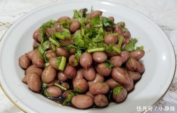 不用|花生不用炸不用煮,这样做简单又美味,每周吃几次,清热又降火