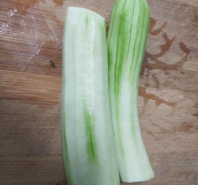  夏日|丝瓜豆腐汤，夏日清淡解暑降温汤