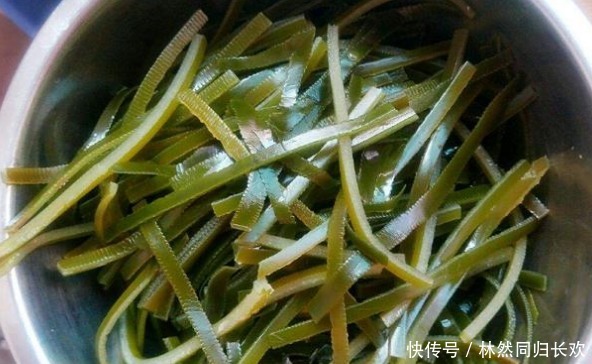  选择海带|买海带，“内行”遇到这种，再便宜也不买，老板：我们自己也不吃