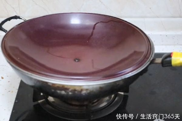 学会|把锅盖倒扣在锅上太厉害了,解决了家家户户的烦恼,学会受用一生