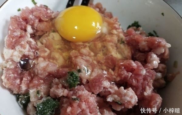 香辣|辣椒和“它”一起做,香辣开胃促消化,儿子一人就能吃一盘!