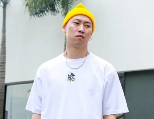 小鸡|街舞王一博队“内讧”,小鸡“绑架”布布逃跑失败,塑装英语太逗