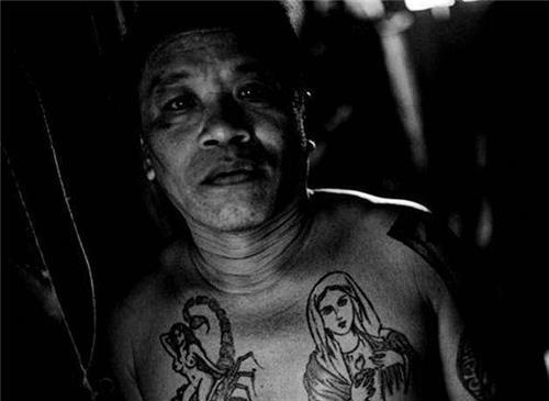  火车|中国首个被判死刑的小偷，为抓他出动17省警力，却从不偷这2类人