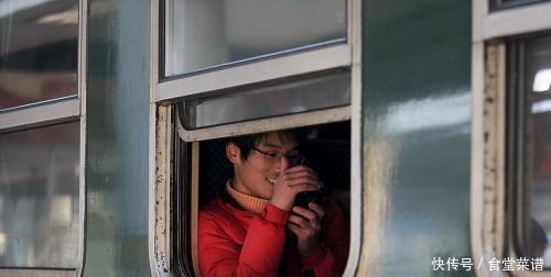 过年|一个90后男孩的春节焦虑回家过年受到了一万点”暴击“！