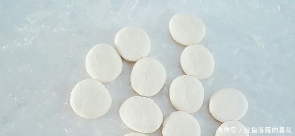 益智|这个馅的饺子最好吃,可惜很多人都没吃过,常吃健体益智,降三高