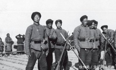 简朴|袁世凯吃咸菜喝白粥,官员们称赞其简朴,殊不知饭菜背后暗藏玄机