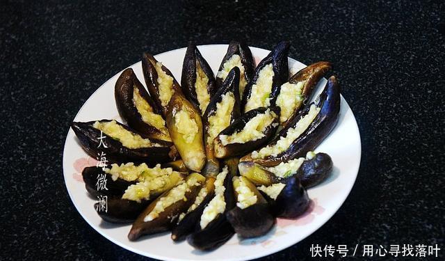 季节|腌咸菜的季节,教你做老式蒜茄子,一次多腌点,一个冬天也不坏