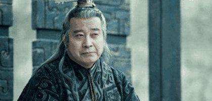 圣旨|他是公公却官至枢密使,因不忍心偷改圣旨,一字之差救了1000人