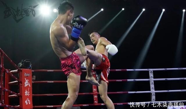  记录|记录精彩瞬间！中国超级新人王赛65KG四强即将决出