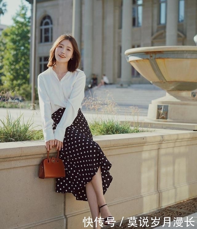 化身|初秋轻熟风职场套装，化身知性女强人，强势但不失温婉