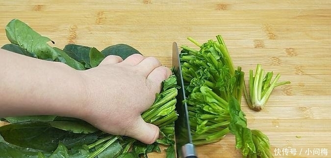  面条|面粉的最新做法, 比面条简单, 比疙瘩汤好吃, 连挑食的人都喜欢