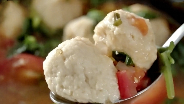  夏天|夏天，遇到此肉要多吃，将它做成一锅汤，补钙补铁，多吃不长肉