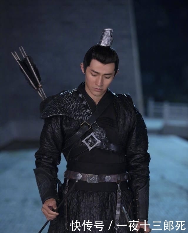 易烊千玺|曾让易烊千玺恐惧的男人变身《庆余年》吃播主播,这脸真是绝了