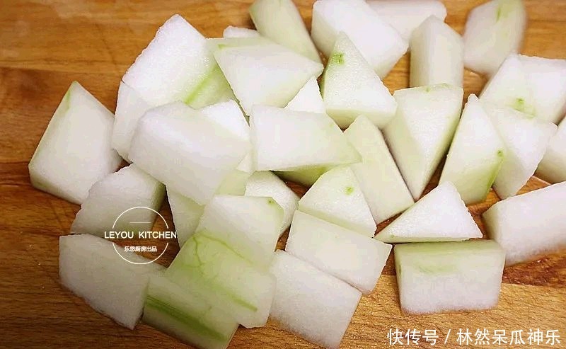  开胃菜|蒸出来的开胃菜，一咬一口汤，简单又下饭