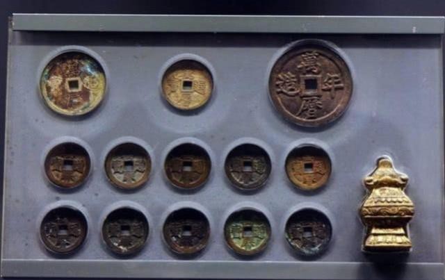  皇后|皇后染病谣言起，大臣问候却被直接下狱，皇帝大怒自此永不废后