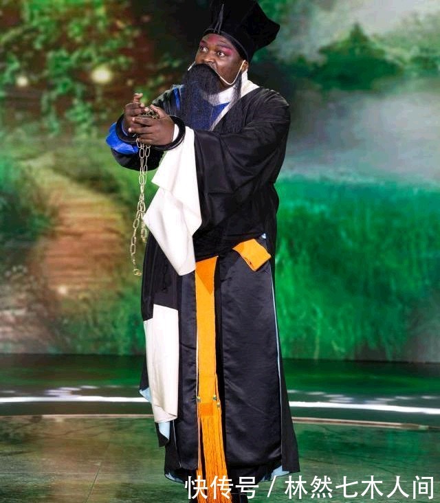 走红|《星光大道》走红的非洲兄弟,郝歌迎娶中国姑娘,好弟怎样了?