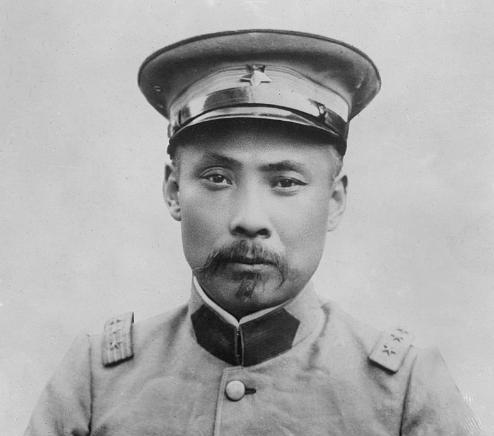 本人|两个让日本恨之入骨的中国人，一个骗了日本5个亿，一个野心勃勃