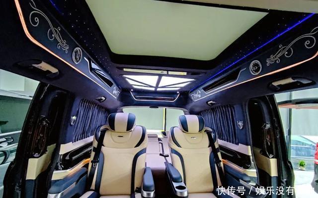 威霆|同样的外观内饰,价差高达30万,你会选奔驰威霆还是V级?