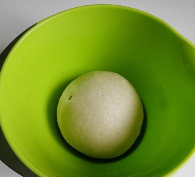  口吃|一款操作简单的餐包，添加了白味噌和葱花，空口吃味道也是棒棒的