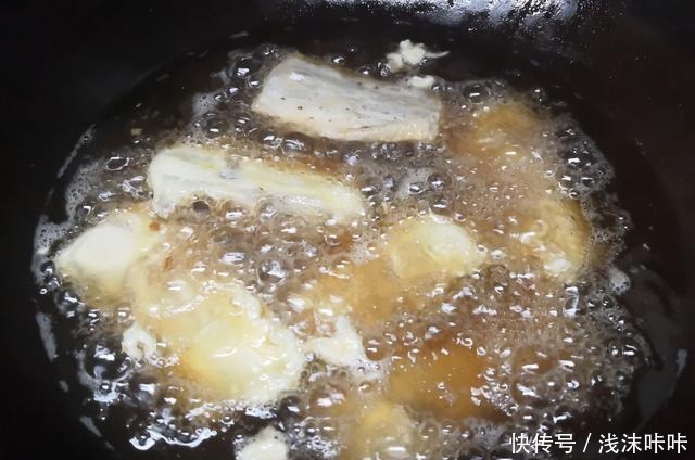味道鲜美|创作开运礼油焖带鱼的正宗做法,色红油亮,汁浓如胶,味道鲜美