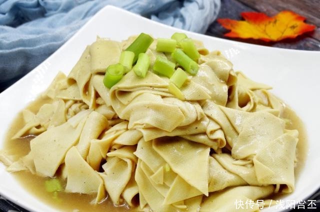 吃辣|怕吃辣还馋尖椒干豆腐,教你这样做,溜干豆腐软嫩香,夹起颤巍巍